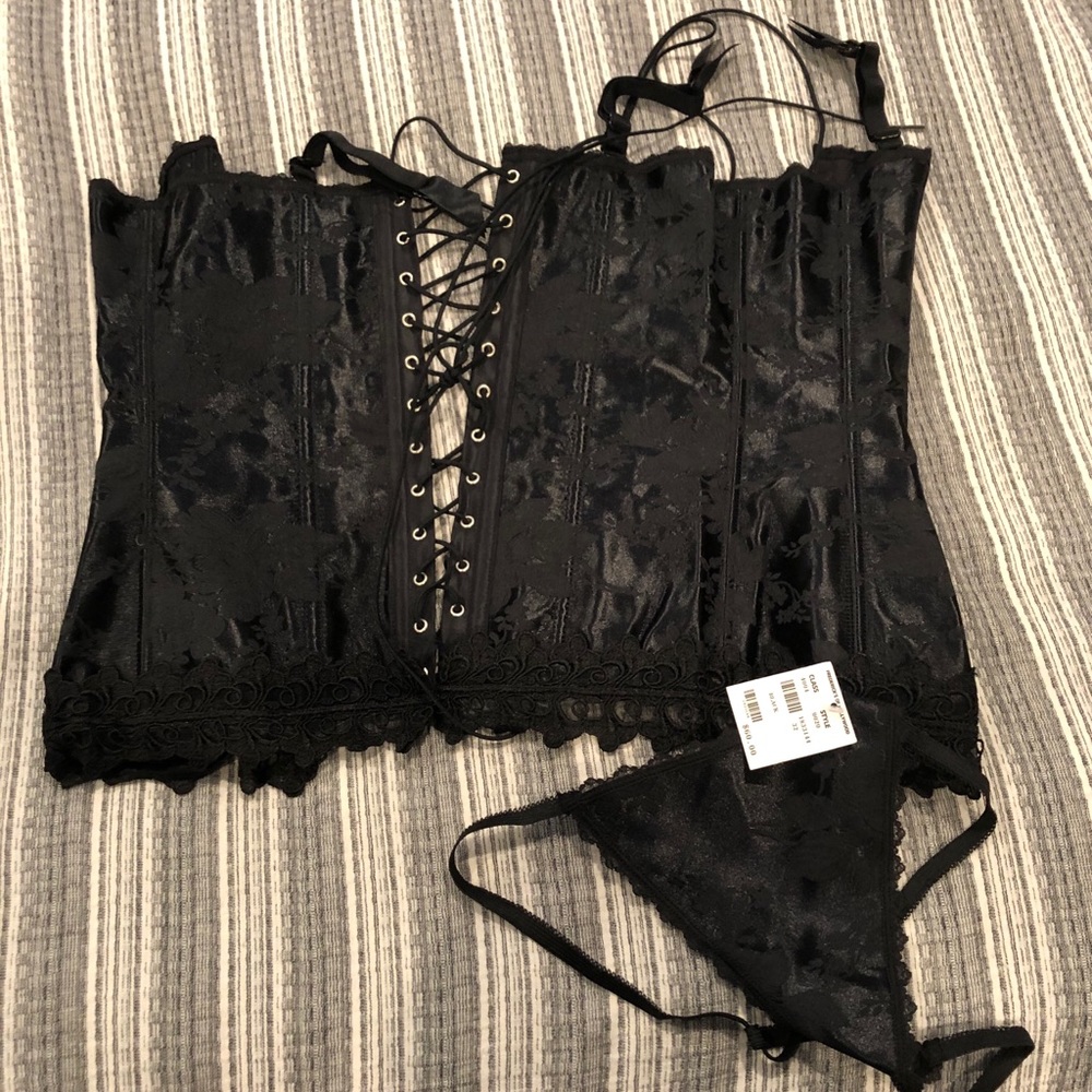 Frederick’s of Hollywood Corset and thong set